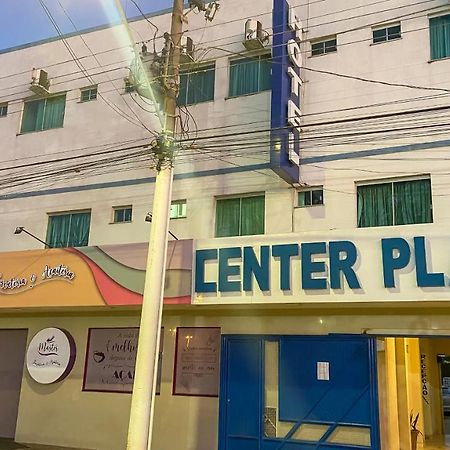 קריסטלינה Center Plaza Hotel מראה חיצוני תמונה